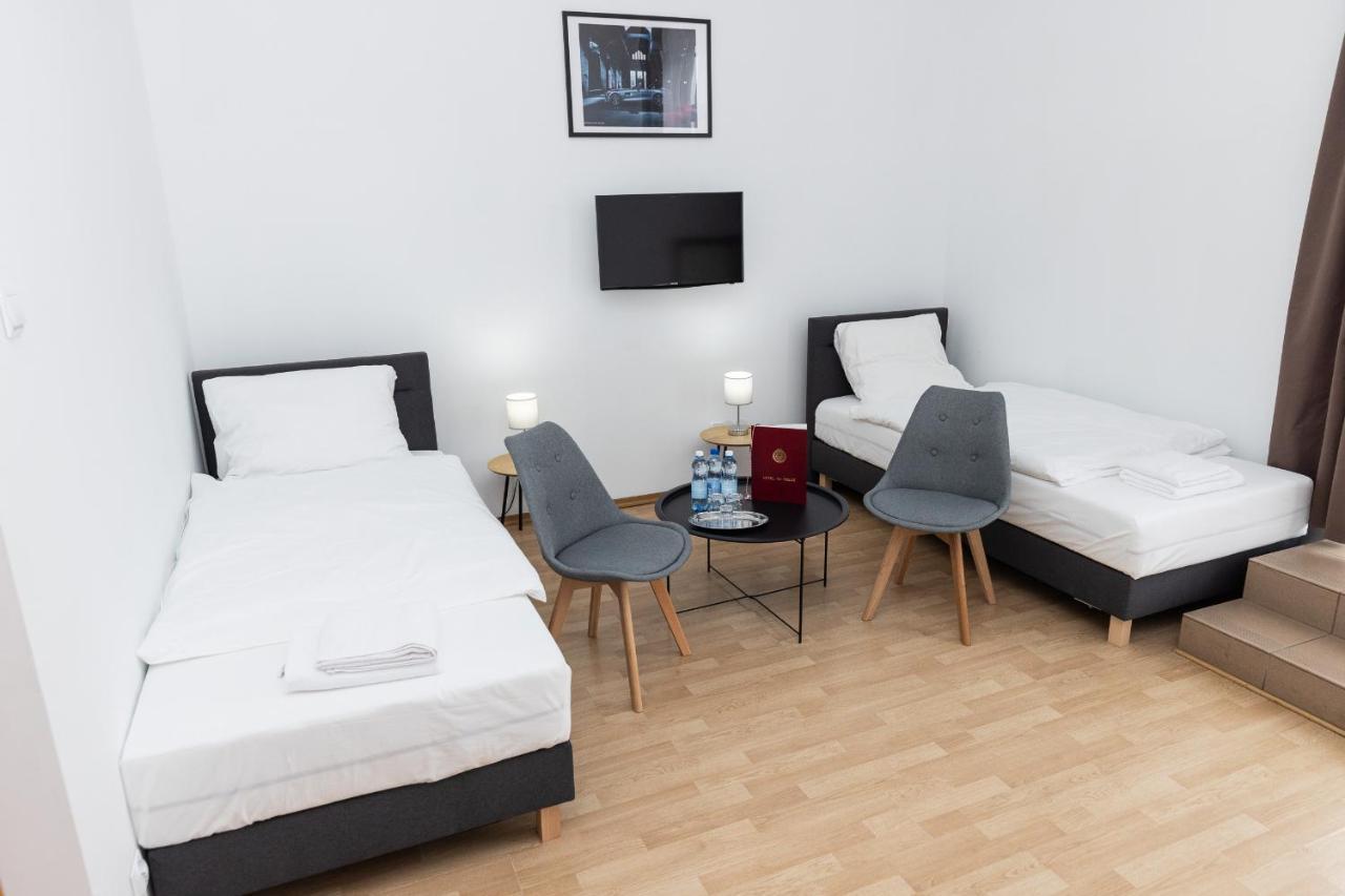 Hotel Tor Kielce Cminsk Eksteriør billede